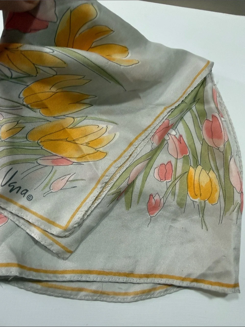 Vintage Vera Floral Silk Scarf with Yellow Pink Tulips 🌷 & white Daisies